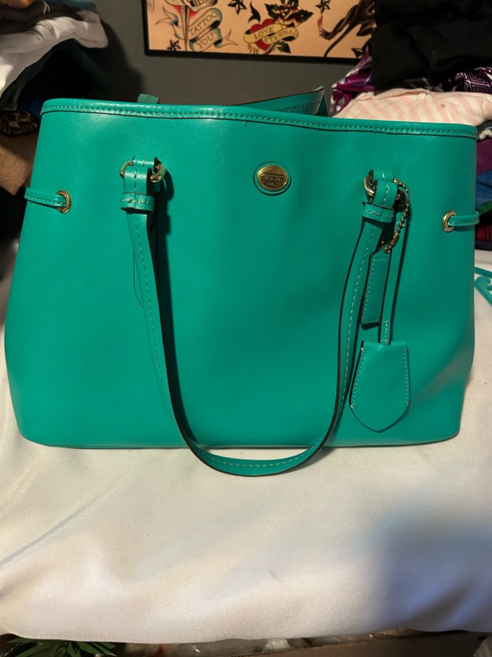 Rare Coach Peyton Saffiano Leather Drawstring Tote in Jade #M1394-F29362